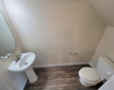 2243 Bermuda Shores Drive - Photo Thumbnail 4