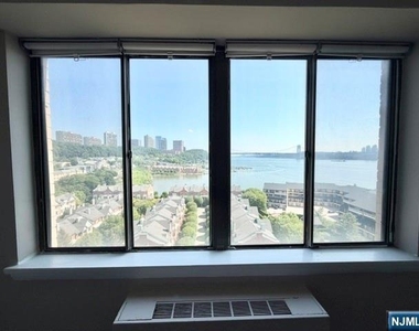 1203 River - Photo Thumbnail 9