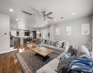 2509 Garrow Street - Photo Thumbnail 7