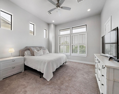 2509 Garrow Street - Photo Thumbnail 16