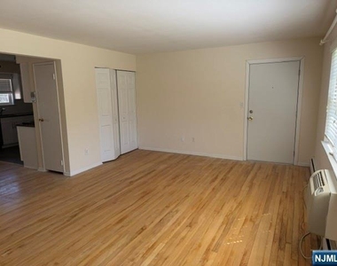 15 Rolling Ridge - Photo Thumbnail 4