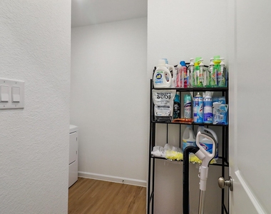 2107 Fisher Bend Drive - Photo Thumbnail 20