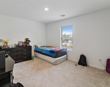 2107 Fisher Bend Drive - Photo Thumbnail 14