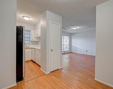 7714 Renwick Drive - Photo Thumbnail 8