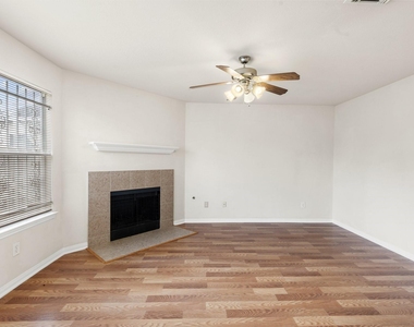 3111 Holly Ranch Drive - Photo Thumbnail 16