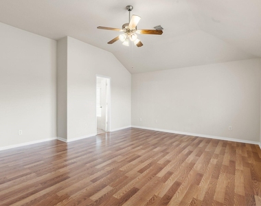 3111 Holly Ranch Drive - Photo Thumbnail 29