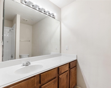 3111 Holly Ranch Drive - Photo Thumbnail 22