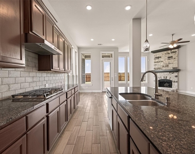 2619 Lilac Point Lane - Photo Thumbnail 16