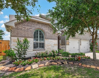 2619 Lilac Point Lane - Photo Thumbnail 1