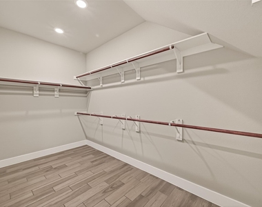 2619 Lilac Point Lane - Photo Thumbnail 43