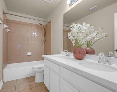 5307 Riverstone Crossing Drive - Photo Thumbnail 21