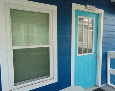 118 14th Street - Photo Thumbnail 3