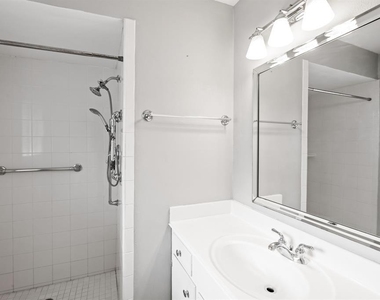 7722 Dillon Street - Photo Thumbnail 12