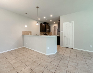105 Camelot Place Court - Photo Thumbnail 10