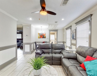 7825 Cook Road - Photo Thumbnail 7
