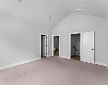 2183 Mansfield - Photo Thumbnail 7