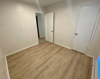 2 N Waxberry Road - Photo Thumbnail 16