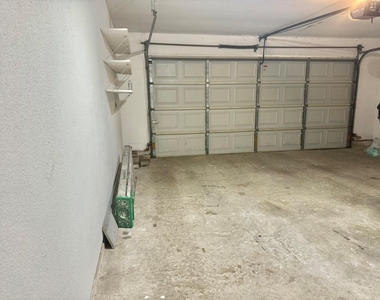 10422 Eagle Glen Drive - Photo Thumbnail 23