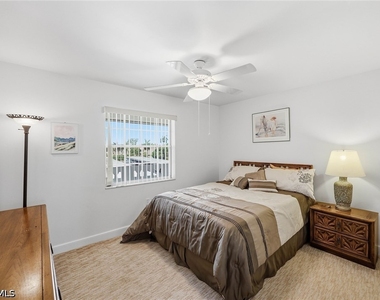 315 Saint Andrews Boulevard - Photo Thumbnail 15