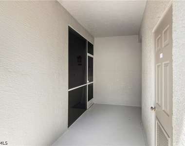 7515 Stoneybrook Drive - Photo Thumbnail 5