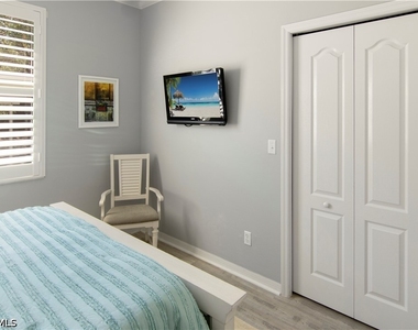7515 Stoneybrook Drive - Photo Thumbnail 17