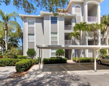 7515 Stoneybrook Drive - Photo Thumbnail 2
