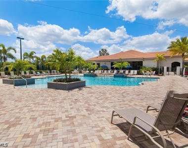 7515 Stoneybrook Drive - Photo Thumbnail 28