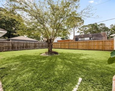 5923 Pebble Springs Drive - Photo Thumbnail 43