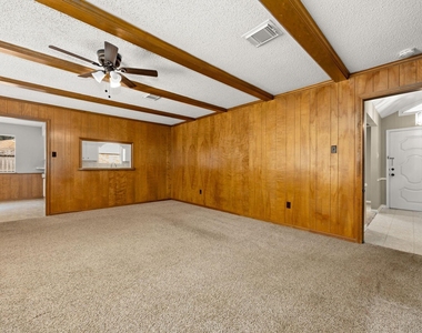 5923 Pebble Springs Drive - Photo Thumbnail 10