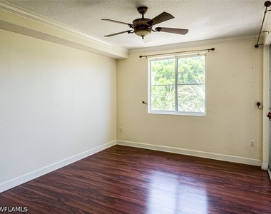 1312 Renaissance Way - Photo Thumbnail 8