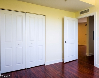 1312 Renaissance Way - Photo Thumbnail 14