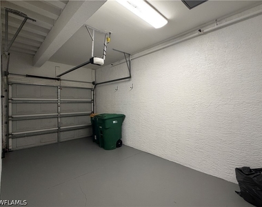 359 Dover Place - Photo Thumbnail 15