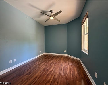 359 Dover Place - Photo Thumbnail 10