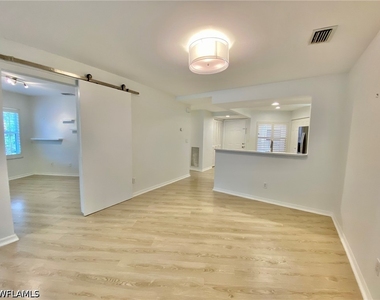 1096 Woodshire Lane - Photo Thumbnail 1