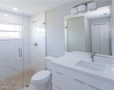 2644 Gretchen Avenue S - Photo Thumbnail 3