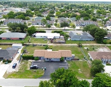 1940 48th Street Sw - Photo Thumbnail 13