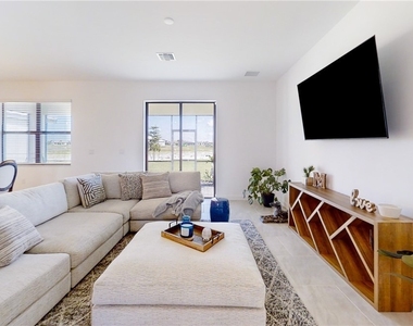 18302 Ridgeline Drive - Photo Thumbnail 6