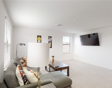 18302 Ridgeline Drive - Photo Thumbnail 17