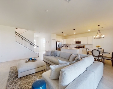 18302 Ridgeline Drive - Photo Thumbnail 5