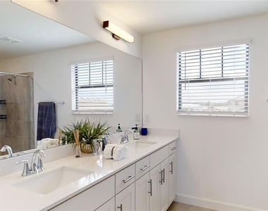 18302 Ridgeline Drive - Photo Thumbnail 14