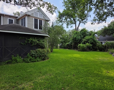 815 E Washington Avenue - Photo Thumbnail 14