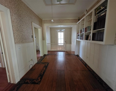 815 E Washington Avenue - Photo Thumbnail 3