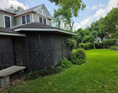 815 E Washington Avenue - Photo Thumbnail 12