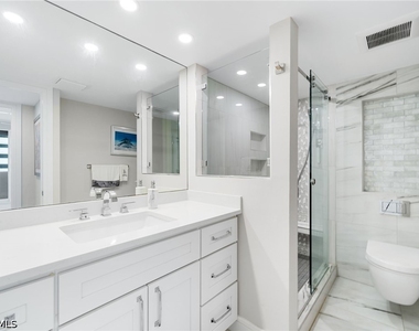 4001 Gulf Shore Boulevard N - Photo Thumbnail 28
