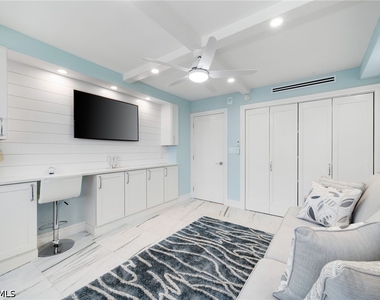 4001 Gulf Shore Boulevard N - Photo Thumbnail 26