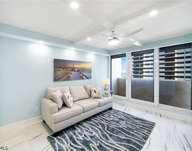4001 Gulf Shore Boulevard N - Photo Thumbnail 25