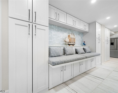 4001 Gulf Shore Boulevard N - Photo Thumbnail 17