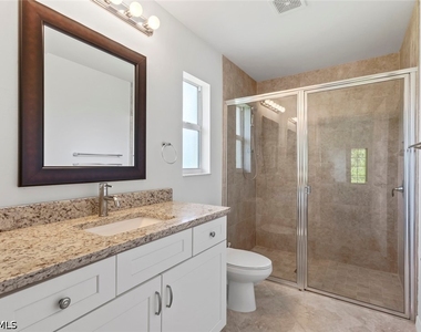11693 Oakland Drive - Photo Thumbnail 14