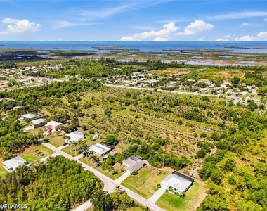 11693 Oakland Drive - Photo Thumbnail 35