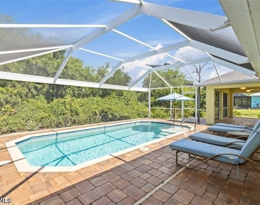 11693 Oakland Drive - Photo Thumbnail 37